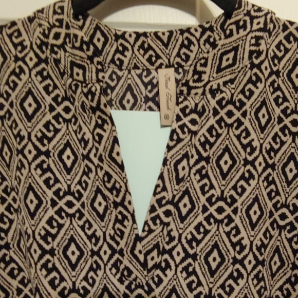 🐻 Final Touch Tunic~Dress - Picture 2 of 8